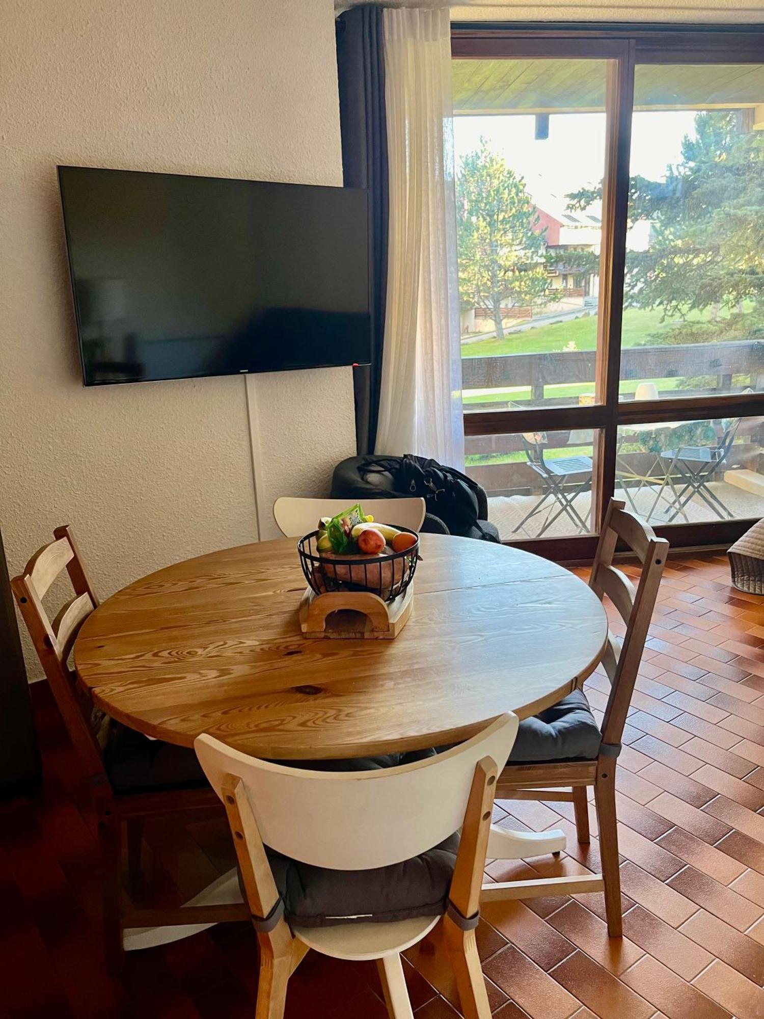 Appartement 4 Couchages Avec Terrasse 昂塞勒 外观 照片